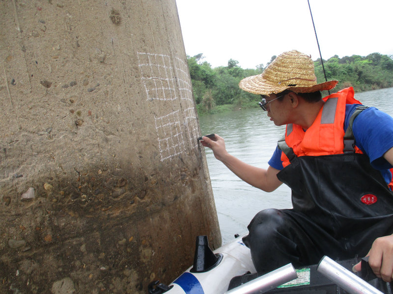 英德黃巖段橋檢測